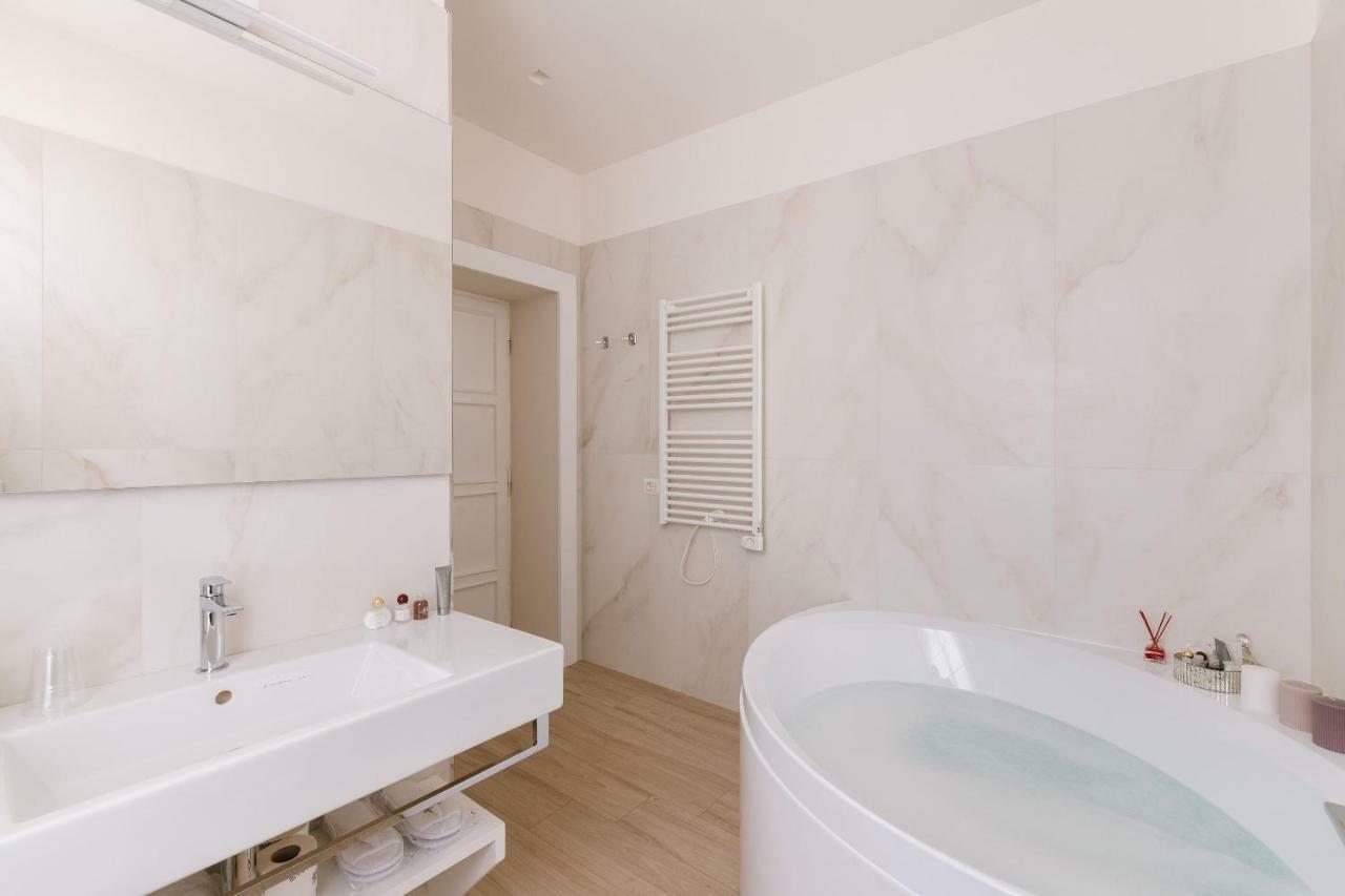 Suite King con Vasca Idromassaggio